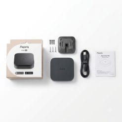 Mở hộp trọn bộ phụ kiện giá treo tường và Aqara Hub M3 bản quốc tế nền trắng